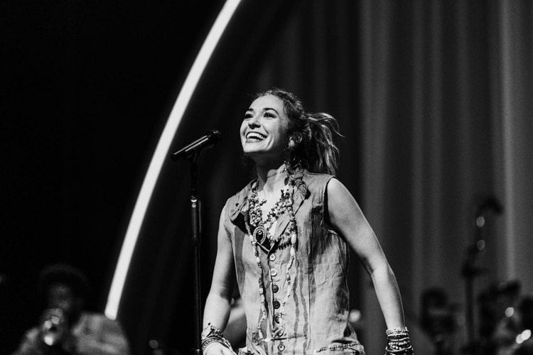 Lauren Daigle Wins 4th American Music Award