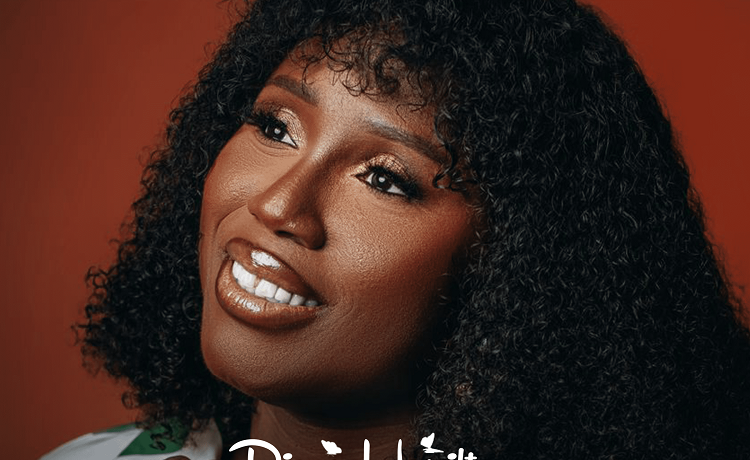 Perfect God (He Loves Me) - Diana Hamilton